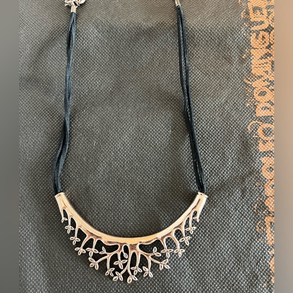 Adolfo Domínguez necklace - Picture 3 of 5